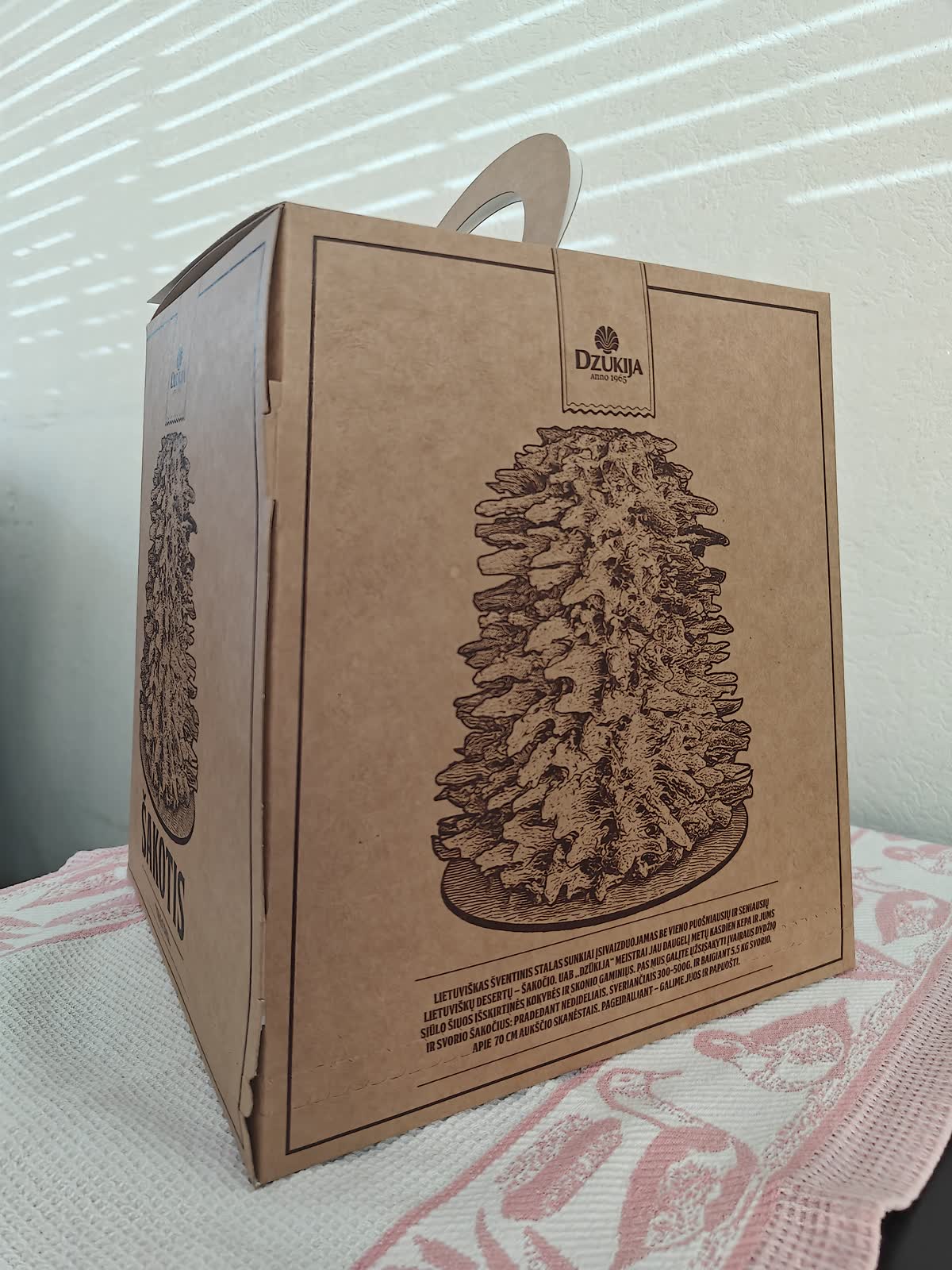 Classic Tree Cake "Šakotis Naujiena"