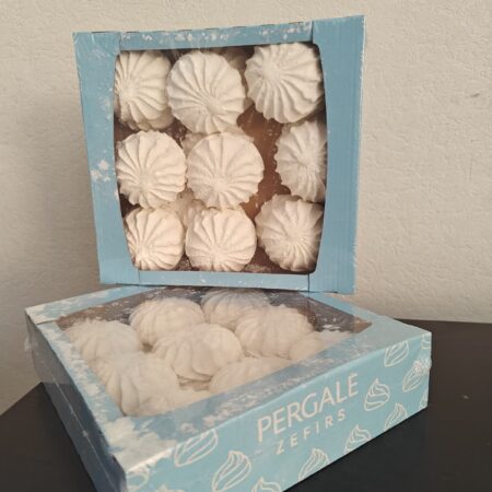 Vanilla Marshmallow Halves "Pergalė Zefyrai" 505 g